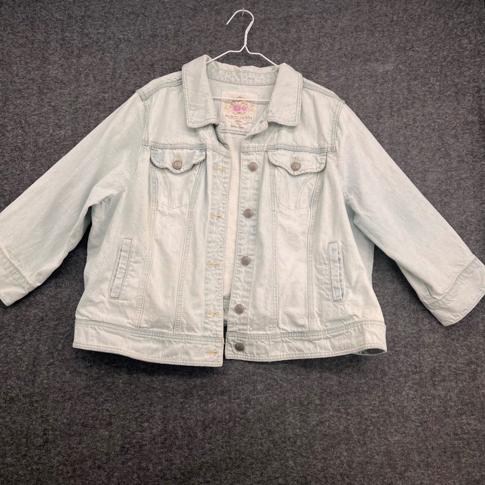 Avenue Desert Denim Light Wash Blue Cotton Trucker Jacket Womens Plus Size 22/24